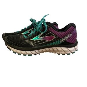 Brooks Ghost 9 Women’s Sneaker Size 6.5